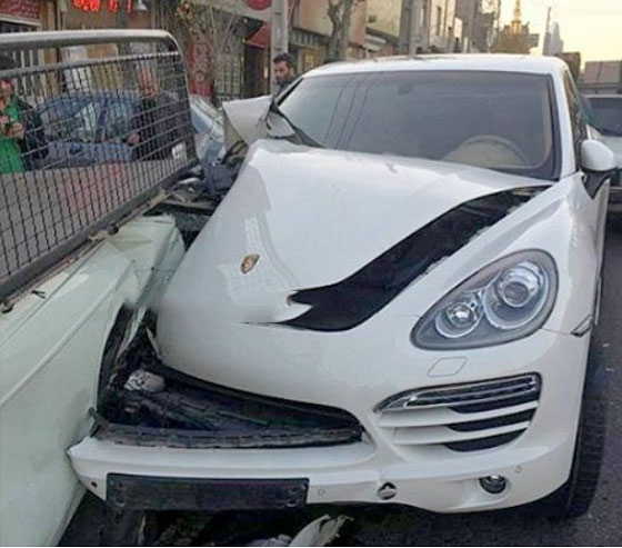 تصادف پوشه و وانت