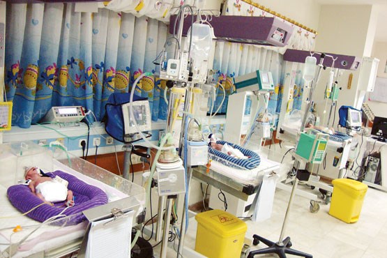 تخت مراقبت نوزادان-NICU