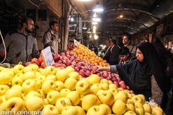 نیازی به واردات میوه برای تنظیم بازار شب عید نداریم