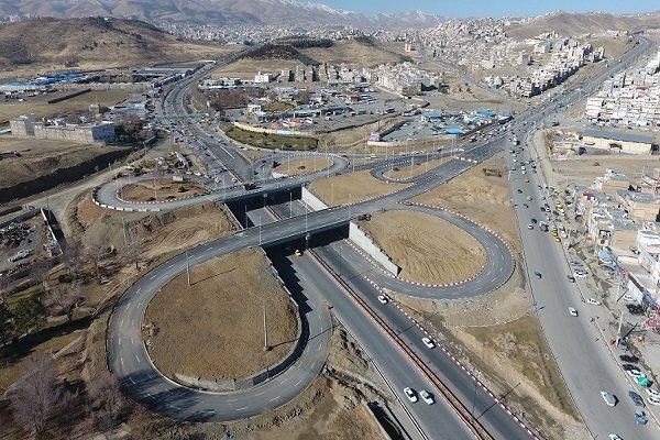 اجرایی شدن طرح «گذرگاه» در ۴۴ تقاطع شهر تهران اجرایی شدن طرح «گذرگاه» در ۴۴ تقاطع شهر تهران