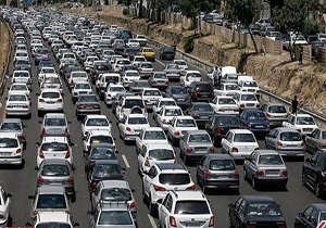تردد جادهای نسبت به روز گذشته ۱.۷ درصد کاهش یافت