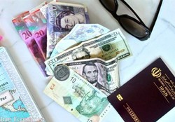 قیمت ارز مسافرتی در صرافی‌های مجاز بانک مرکزی