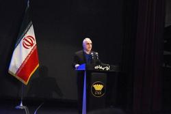 صنعت بیمه می‌تواند به روند توسعه و رفاه جامعه کمک کند