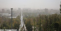 آلودگی هوا در تهران نسبت به روز گذشته کاهش یافت