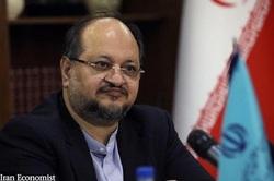 شریعتمداری: وام یک میلیونی 17.1 میلیون سرپرست خانوار فردا واریز می‌شود