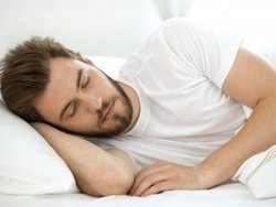 پردرآمدها و کم درآمدها بیشتر به چه حالتی می خوابند