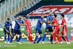 خوشحالی هواداران استقلال و پرسپولیس به خاطر حذف از آسیا