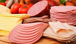 سوسیس و کالباس ارگانیک یا بدون مواد نگهدارنده، استاندارد نیست