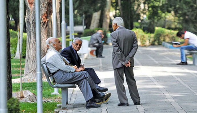 حقوق اردیبهشت بازنشستگان با احکام جدید واریز میشود حقوق اردیبهشت بازنشستگان با احکام جدید واریز میشود