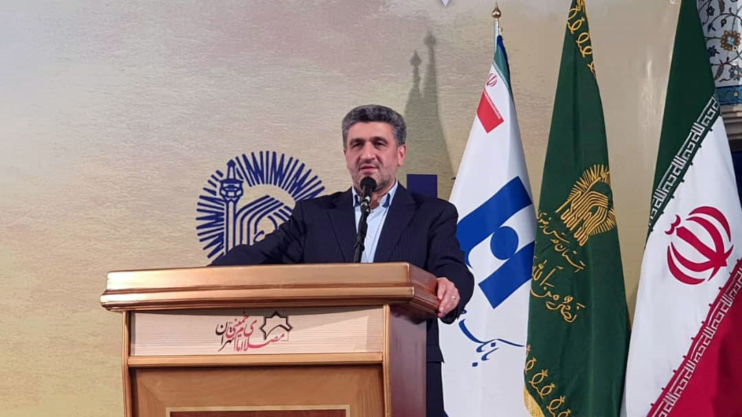 بانک صادرات ایران در قبال قشر ضعیف مسئولیت دارد بانک صادرات ایران در قبال قشر ضعیف مسئولیت دارد