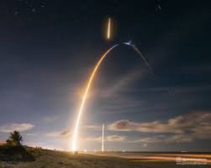 ببینید| تصاویر حیرت انگیز از موشک فالکون پس از پرتاب