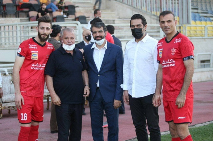 پروین: از دیدن کادر فنی ایرانی پرسپولیس لذت می&zwnj;برم