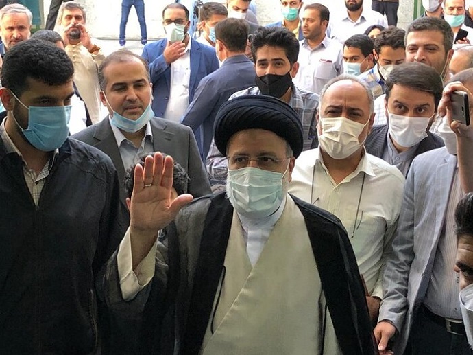آیت&zwnj;الله رییسی به عنوان رییس جمهوری منتخب ایران انتخاب شد
