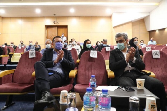 رئیس فدراسیون فوتبال:باید به مشروعیت فوتبال کمک کنیم/ دنبال جوانگرایی فدراسیون هستمباید به مشروعیت فوتبال کمک کنیم/ دنبال جوانگرایی فدراسیون هستم
