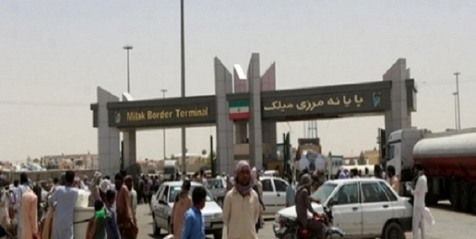 سخنگوی گمرک ایران در گفت&zwnj;وگو با ایلنا:احتمال توقف دو روزه مرز میلک/ تمام کامیون&zwnj;های ایرانی را برگرداندیم/ کاهش ۵۰ درصدی تبادلات تجاری از مرز دوغاروناحتمال توقف دو روزه مرز میلک/ تمام کامیون&zwnj;های ایرانی را برگرداندیم/ کاهش ۵۰ درصدی تبادلات تجاری از مرز دوغارون