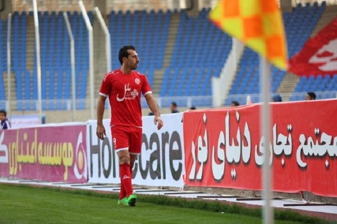 نقل و انتقالات لیگ برتر؛مهاجم مد نظر استقلال در دوراهی تهران - سیرجانمهاجم مد نظر استقلال در دوراهی تهران - سیرجان