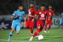 یک پرسپولیسی برای سومین فصل متوالی جلوی تیم سابقش می‌ایستد