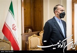 محمود عباس در پیامی محرمانه با صهیونیست‌ها علیه فلسطینیان متحد شد