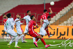 مسابقه پرسپولیس و آلومینیوم اراک به تعویق افتاد