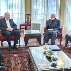مردم ایران و افغانستان با هوشیاری روحیه برادری خود را حفظ کنند