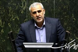 محمودوند: گرانی خودرو به جایی رسیده که رهبری شخصاً تذکر می‌دهند