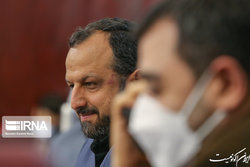 حذف ارز ۴۲۰۰ تومانی گام به گام و تدریجی خواهد بود