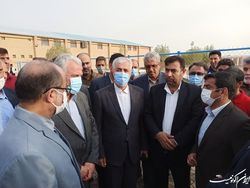 وزیر ورزش و جوانان از اماکن ورزشی خرمشهر بازدید کرد