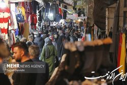 تجمع محدود در بازار آهنگران تهران