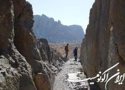 کشف کتیبه ۱۵۰۰ ساله در پاسارگاد