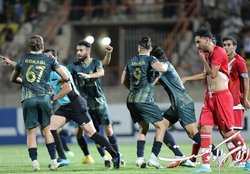 توقف مدعیان لیگ یک به سود شمس‌ آذر