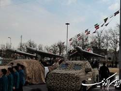 نمایش موشک بالستیک عماد و پهپاد شاهد۱۳۶ در میدان آزادی تهران