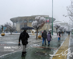 برف و باران در راه تهران