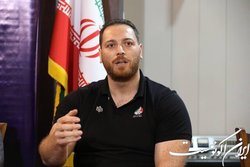 استعفای علی‌حسینی از سرمربیگری تیم ملی وزنه‌برداری