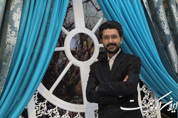 امیرحسین مدرس مجری برنامه نوروزی شد