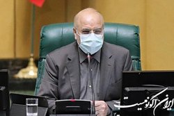 واکنش «قالیباف» به اظهارات نماینده دولت درباره افزایش حقوق‌ها