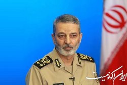 فرمانده کل ارتش: جهاد تبیین امری واجب و لازم است