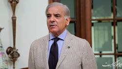 امارات، مقصد دومین سفر خارجی نخست وزیر پاکستان