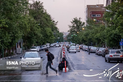 آسمان نیمه ابری با احتمال وقوع بارش در تهران