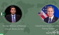 وزیران امور خارجه پاکستان و آمریکا تلفنی گفت‌ وگو کردند
