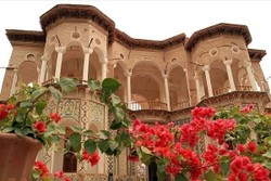چهار فصل باغ شاهزاده