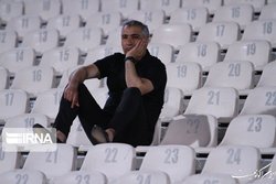 الهامی: باشگاه نساجی می‌تواند همین الان عذر من را بخواهد