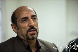 ایزدی:  مورا  برای نتیجه‌بخش بودن سفرش، امتیاز دادن به ایران را رقم بزند