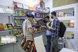 نگاه ناشر؛ بهتر است که نمایشگاه کتاب حضوری هر سال تکرار و در مراکز مختلف برگزار شود