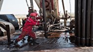 کاهش تولید و صادرات نفت صحت ندارد