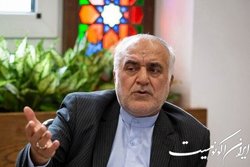 سطح روابط‌ اقتصادی با قطر زیبنده نیست