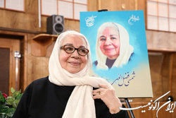 شاهنامه خوانی شمسی فضل‌اللهی در روز بزرگداشت فردوسی