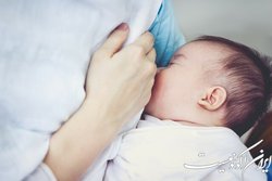 بررسی تاثیر شیردهی بر سلامت روان مادران