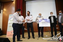 رونمایی از طرح حکمت کارت کارکنان آتش‌نشانی