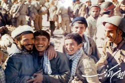 روحانیون نباید در کنج‌ مدارس و حجره‌ها منزوی شوند