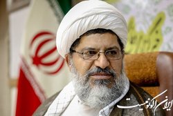 ویژگی‌های مکتب بنیانگذار جمهوری اسلامی تشریح شد